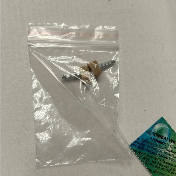 NIB lavender heels - Picture 8 of 10